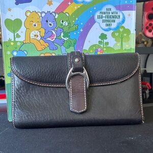 dooney & bourke Classic Dark Brown Leather Women's Wallet with Buckle Closure